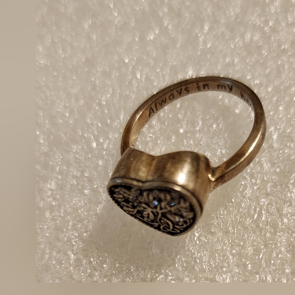 925 Sterling Silver Heart Celtic Tree of Life CremationUrn Ring Holds Loved One - Picture 3 of 4